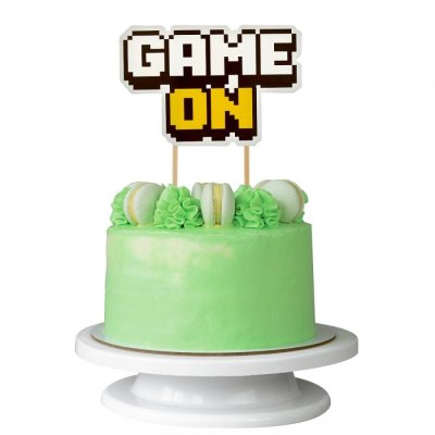 A hole in the cake - Game On - 73601.jpg